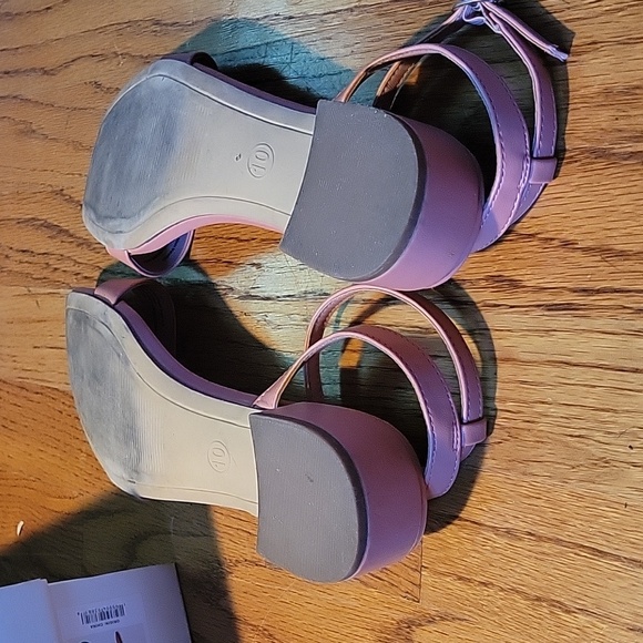 A New Day Pink Sandals - Picture 3 of 3